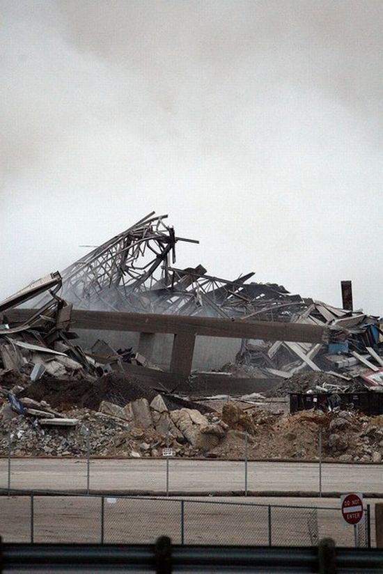 Саперы за секунды снесли главный стадион Техаса (10 фото + видео)