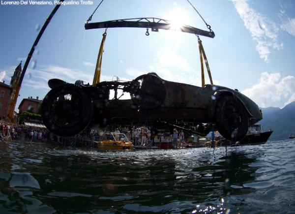 В озере выловили Bugatti Type 22 1925 года выпуска. (17 фото+видео)