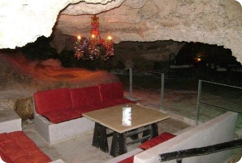 Самые необычные бары мира (51 фото)