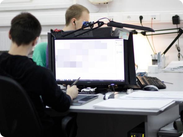 Эксклюзивный тест-драйв первого российского суперкара Marussia B2