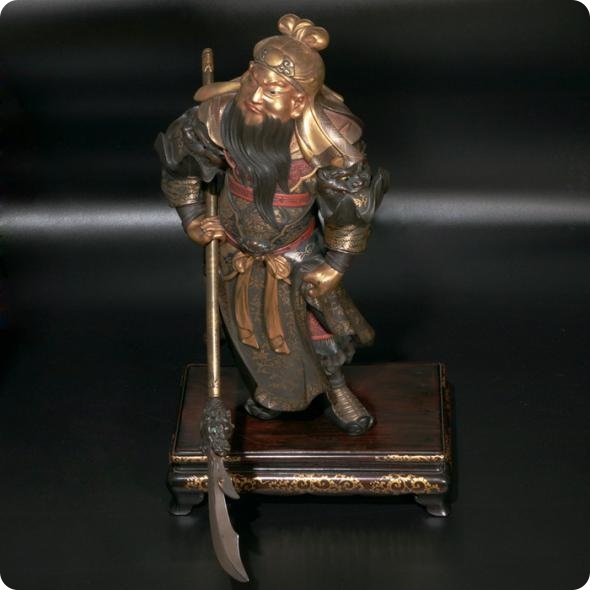 Легенды Японии в скульптуре