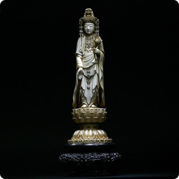 Легенды Японии в скульптуре