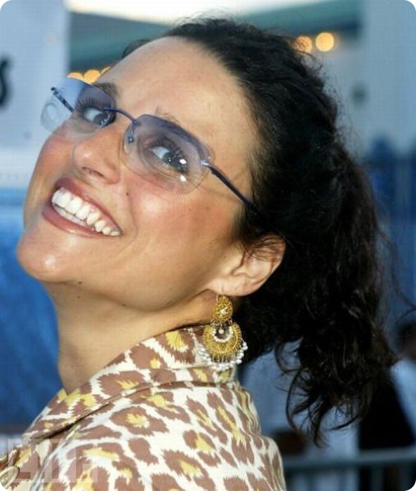 Знаменитости в очках (41 фото)