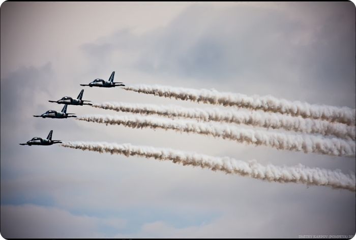 Пилотажная группа Русь в небе