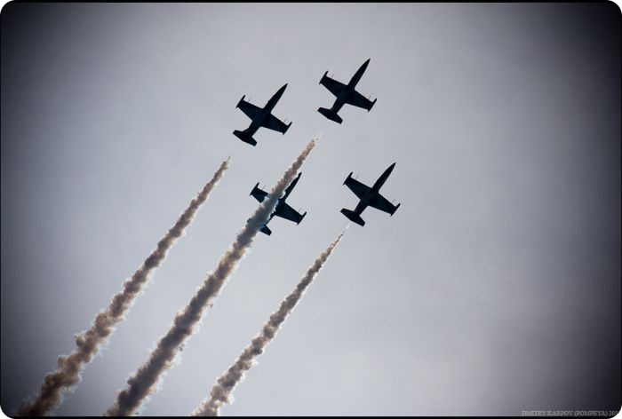 Пилотажная группа Русь в небе