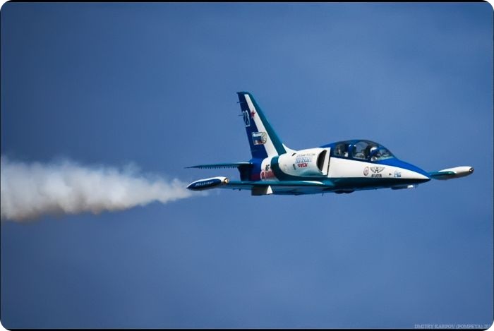 Пилотажная группа Русь в небе