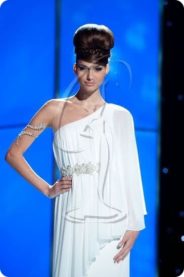 Мисс Вселенная - национальные костюмы 2011 (88 фото)