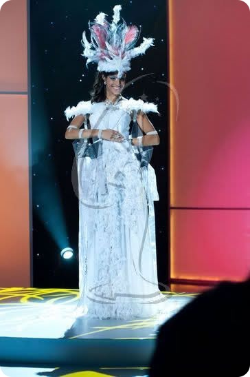 Мисс Вселенная - национальные костюмы 2011 (88 фото)