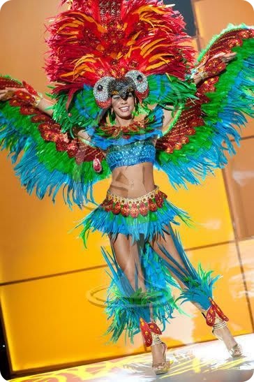 Мисс Вселенная - национальные костюмы 2011 (88 фото)