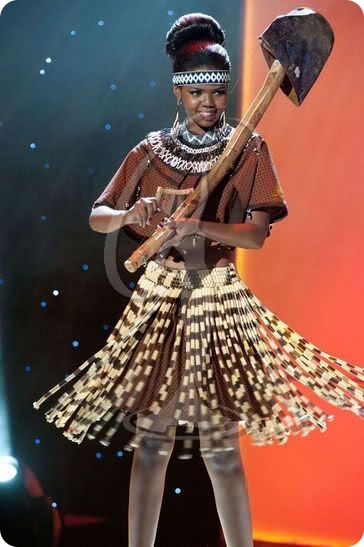 Мисс Вселенная - национальные костюмы 2011 (88 фото)