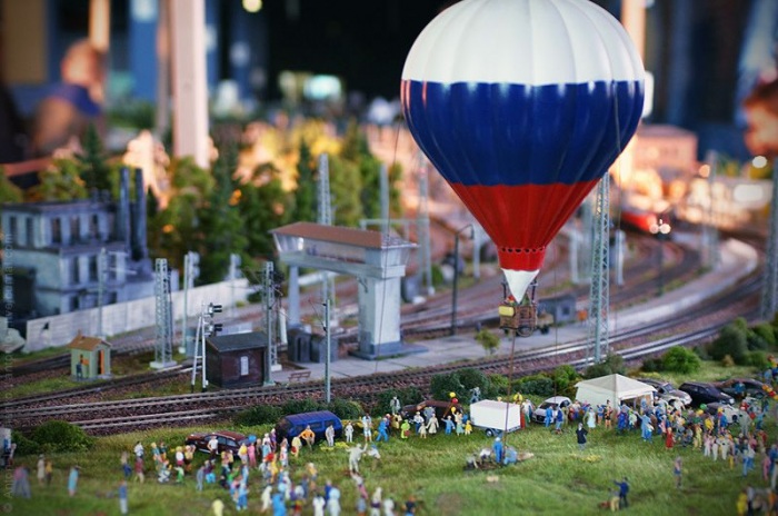 Огромный макет России (52 фото)