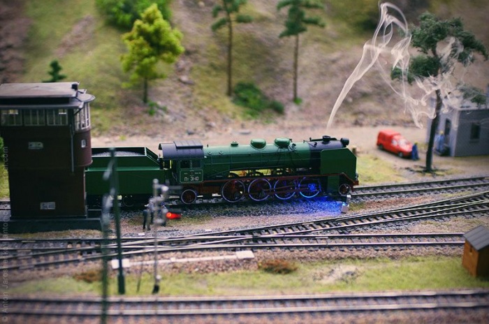 Огромный макет России (52 фото)