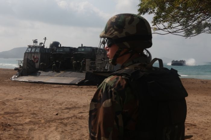 Десантный катер LCAC (28 фото)