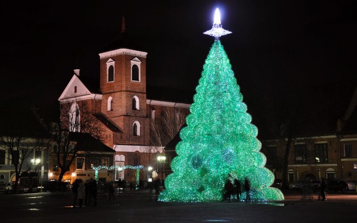Новогодняя елка - символ нового года (28 фото)