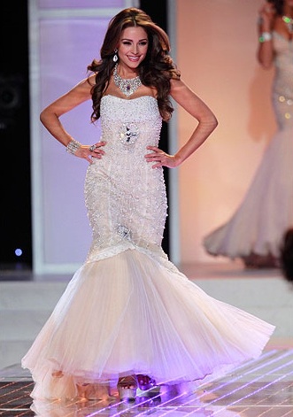 В Америке выбрали самую красивую женщину (10 фото)