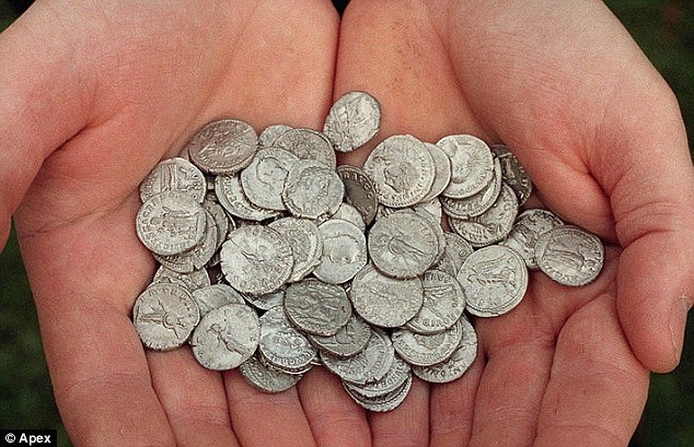 Мечта кладоискателя (9 фото)