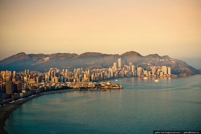 Бенидорм – Испанский Манхэттен (20 фото)