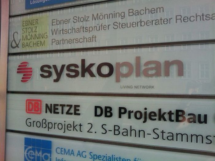 Бренд говорит сам за себя (27 фото)