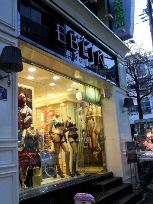 Бренд говорит сам за себя (27 фото)