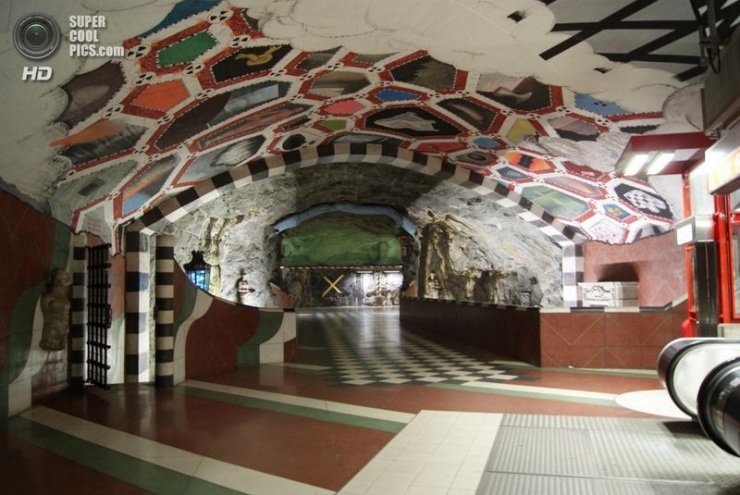Стокгольмский метрополитен (16 фото)
