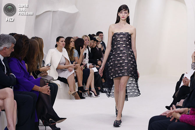 Показы культовых дизайнеров на Неделя высокой моды в Париже