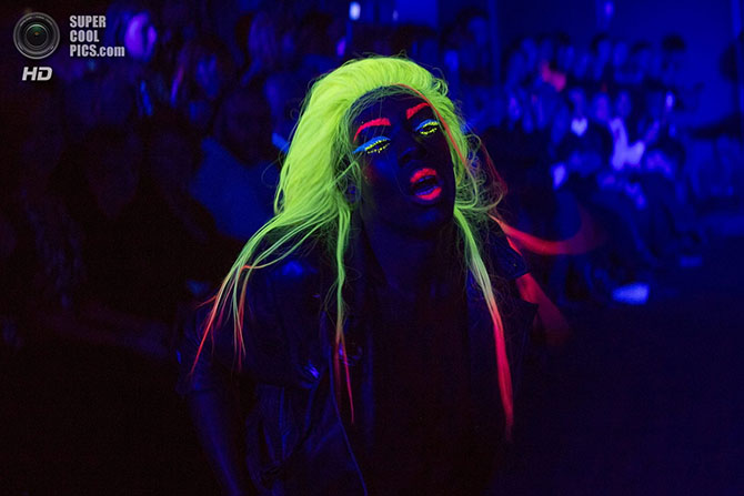 Показы культовых дизайнеров на Неделя высокой моды в Париже