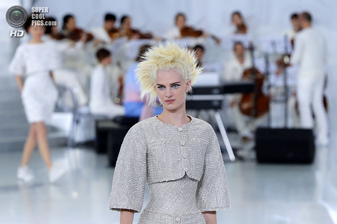 Показы культовых дизайнеров на Неделя высокой моды в Париже