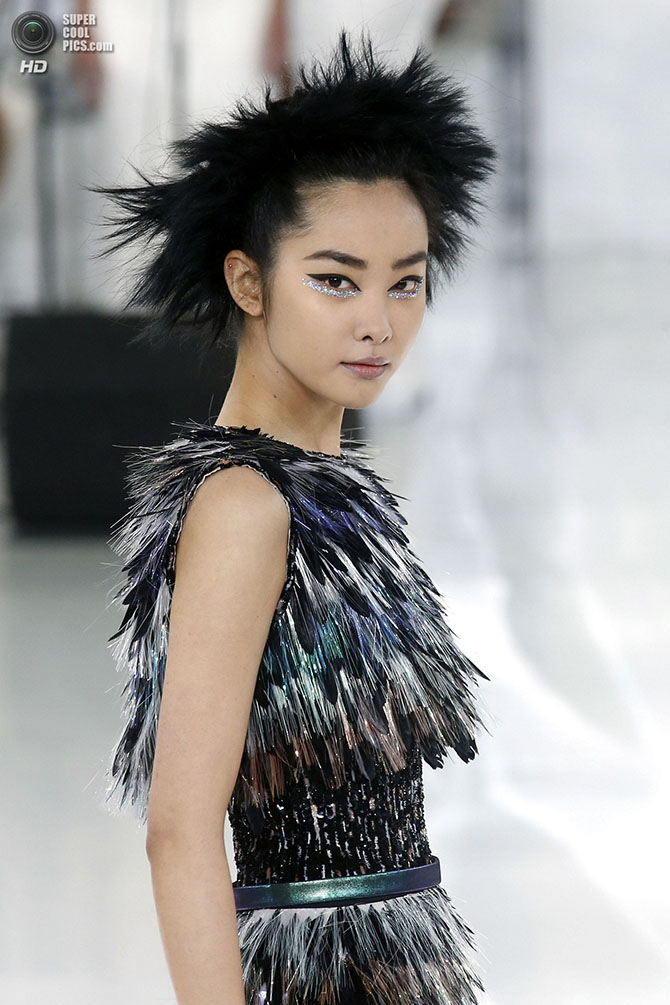 Показы культовых дизайнеров на Неделя высокой моды в Париже