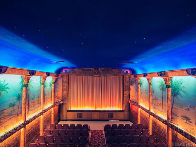 Роскошные кинотеатры Калифорнии