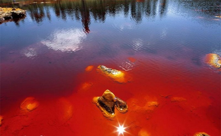 Рио Тинта: “марсианская” река на Земле