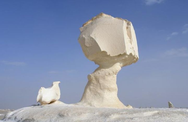 25 сюрреалистических мест на земле