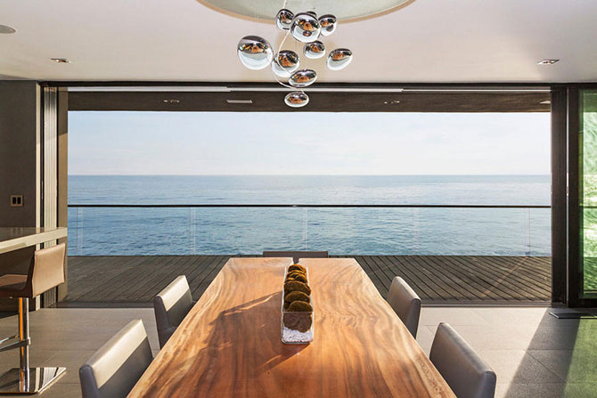 Особняк стоимостью 45 тысяч долларов в месяц