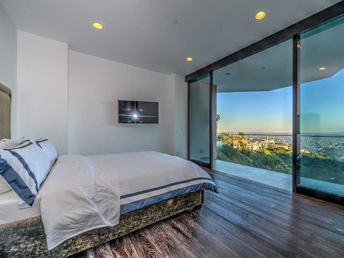 23-летняя звезда YouTube купил особняк за 4,5 млн долларов в Голливуде