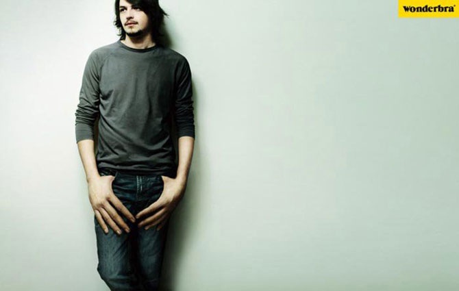 Удивительный бюстгальтер Wonderbra