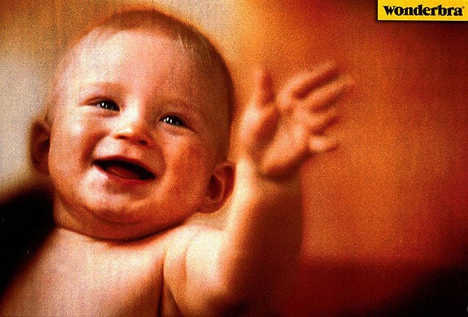 Удивительный бюстгальтер Wonderbra