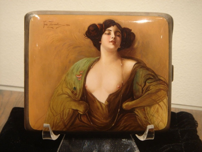 Портсигары 19-го и начала 20-го столетия с эротическими картинками (41 фото)