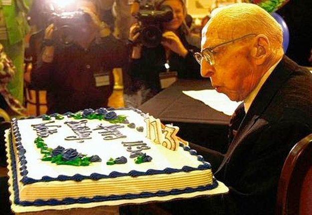 Прожили больше века (17 фото)