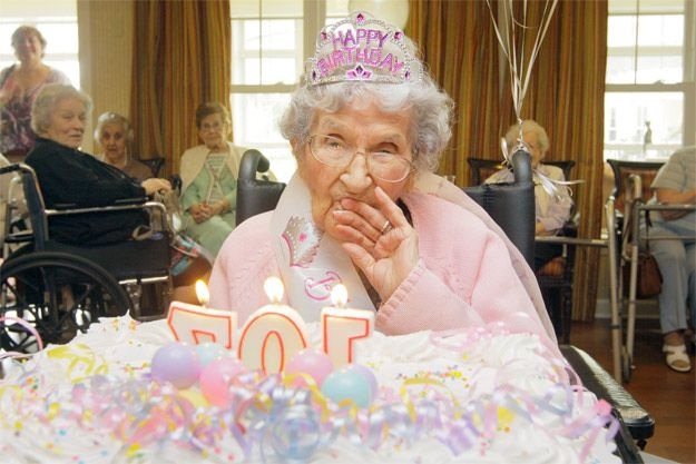 Прожили больше века (17 фото)