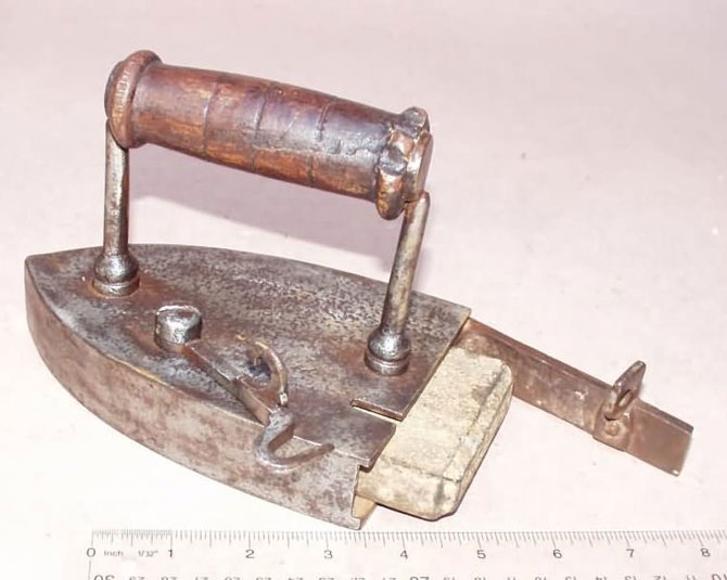 История утюга (50 фото)