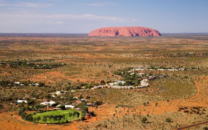 Необычные виды из окон гостиничных номеров