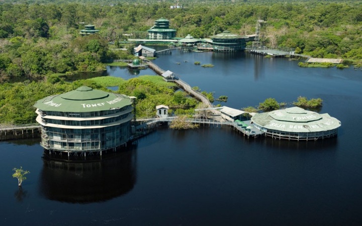 Необычные виды из окон гостиничных номеров