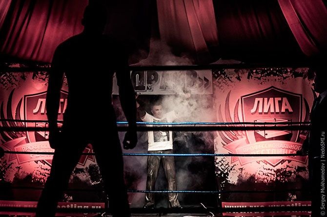 Рестлинг за кулисами (24 фото)