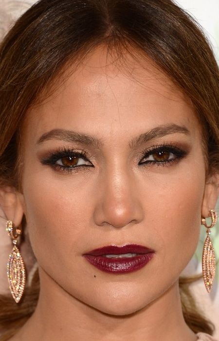 10 лучших нарядов Дженнифер Лопес по мнению читателей (38 фото)