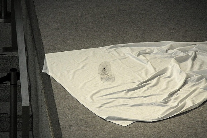 Удивительные микро-скульптуры, сделанные из повседневных вещей