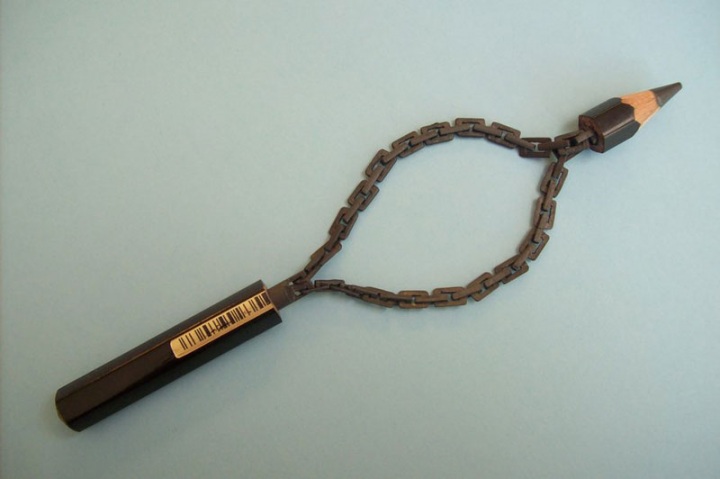 Удивительные скульптуры из карандашей