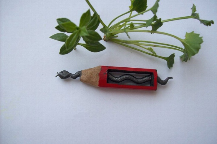 Удивительные скульптуры из карандашей