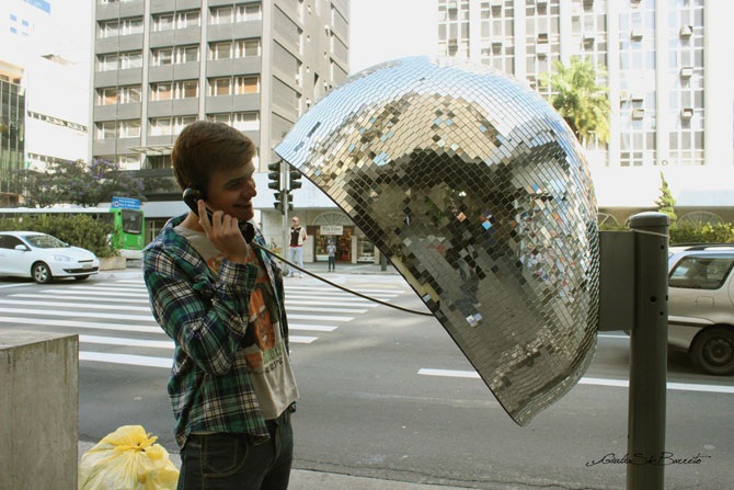 Парад таксофонов в Сан-Паулу