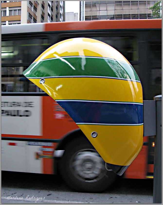 Парад таксофонов в Сан-Паулу