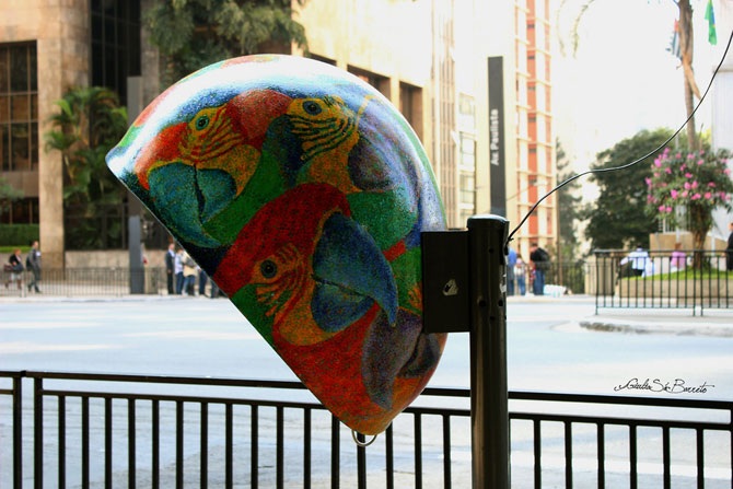 Парад таксофонов в Сан-Паулу