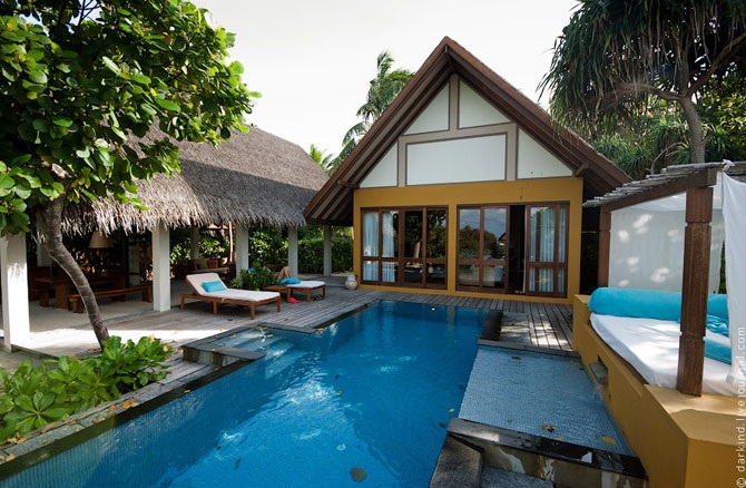 Полет над Мальдивами на гидросамолете